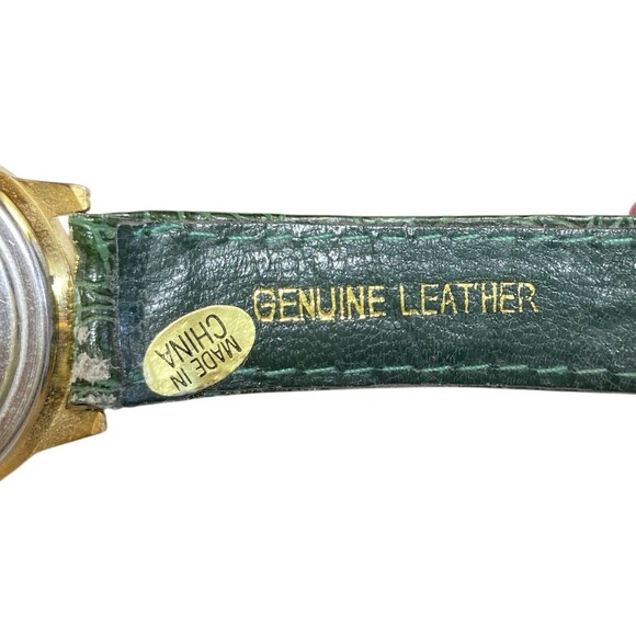 Christmas Tree Rotating Santas Watch Gold Tone Green Leather Hong Kong VTG… - Picture 3 of 6